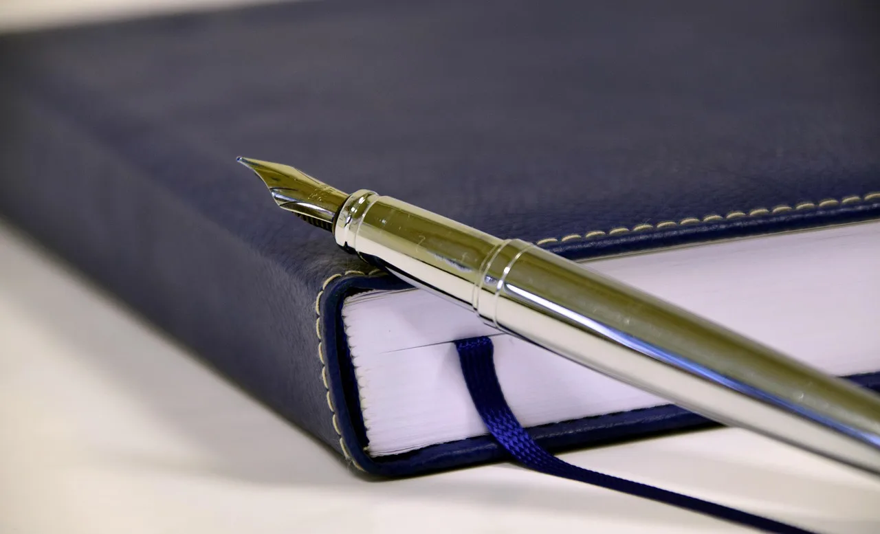 a book, notebook, write, notes, write down, diary, booklet, paper, enter, empty, book pages, note, ink pen, fountain pen, book calendar, blue, office, to learn, to study, closed, closed notebook, diary, diary, diary, diary, diary, booklet, fountain pen, fountain pen